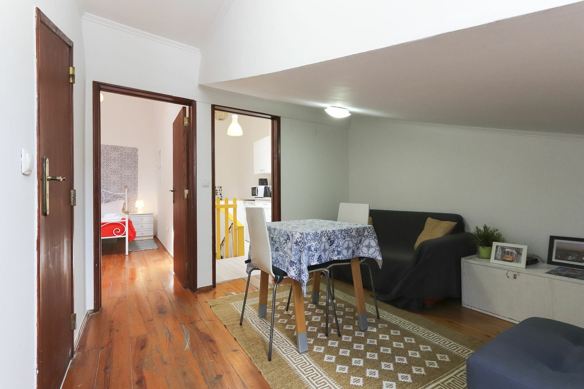 Bairro Alto Cosy By Homing Leilighet Lisboa Eksteriør bilde